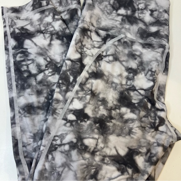 Athleta White and Gray Leggings Size Small Athelticwear Yoga Pilates powervita - Picture 2 of 6